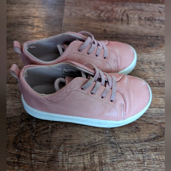 Old Navy pink elastic strap shoes size 8 EUC - Picture 1 of 3